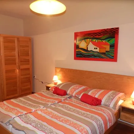 Guest house Chata Medunka Komna